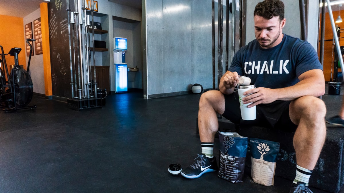 Meal timing strategies for athletes
